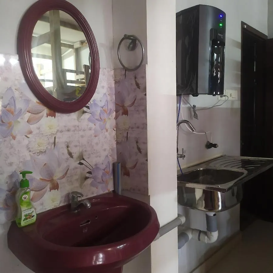Hostel Sundance Beach Villa Dorms Kochi
